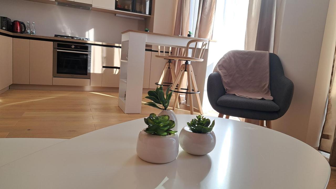 Luxury At Carmen Sylva Appartamento